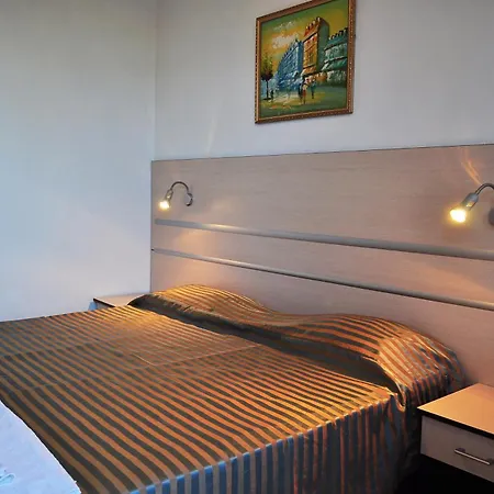 Family Daf Guest house