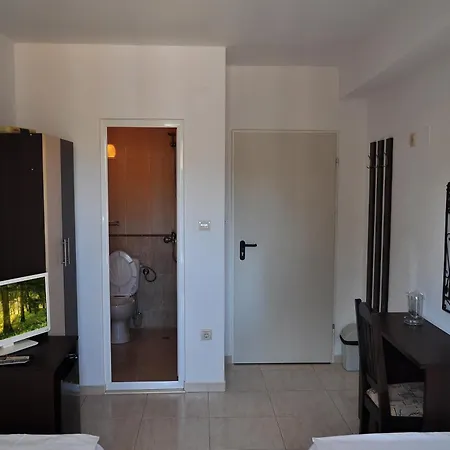 Guest house Family Daf Obzor