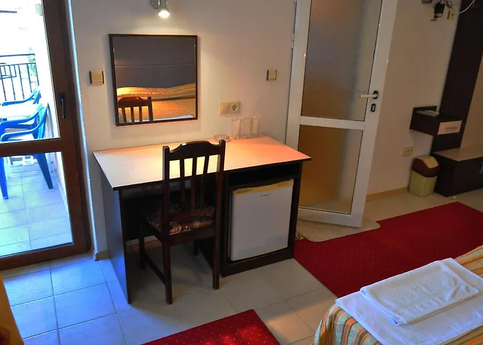 Guest house Family Daf 4*