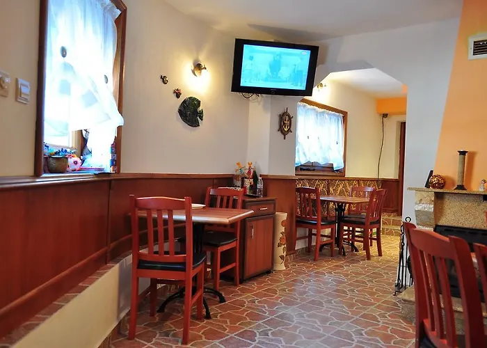 Guest house Family Daf 4*