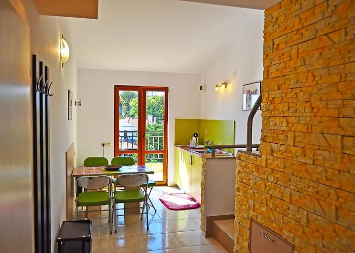 Guest house Family Daf 4*