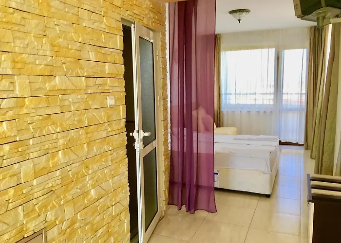 Family Daf Guest house